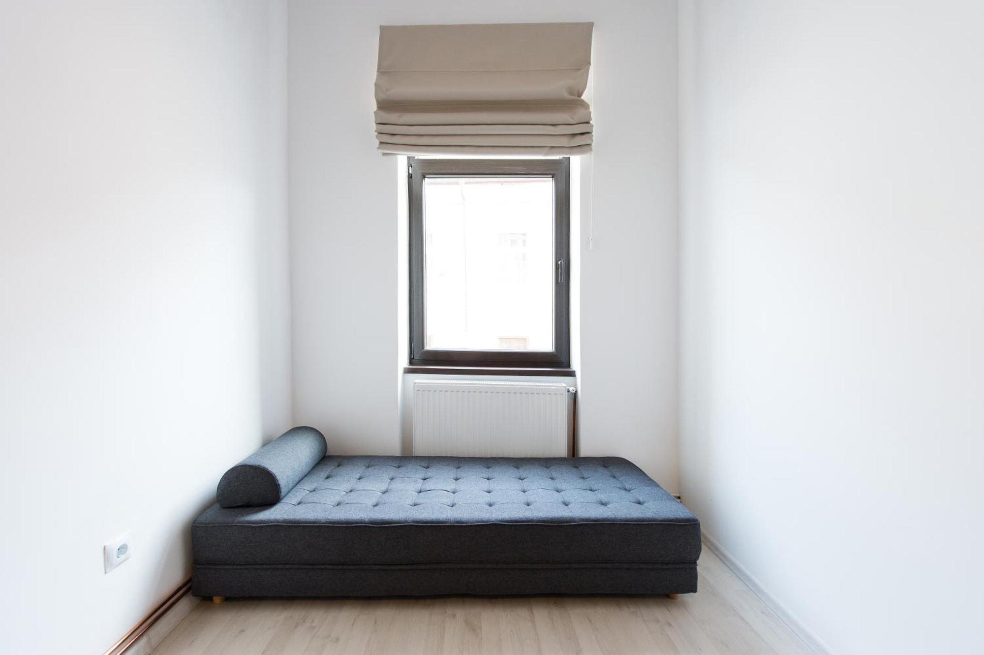 Charming Old Town Flat With Mountain View Apartment Брашов Екстериор снимка